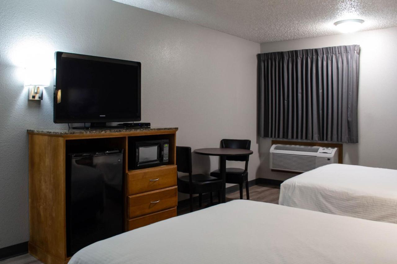 New Victorian Inn & Suites-Norfolk Εξωτερικό φωτογραφία