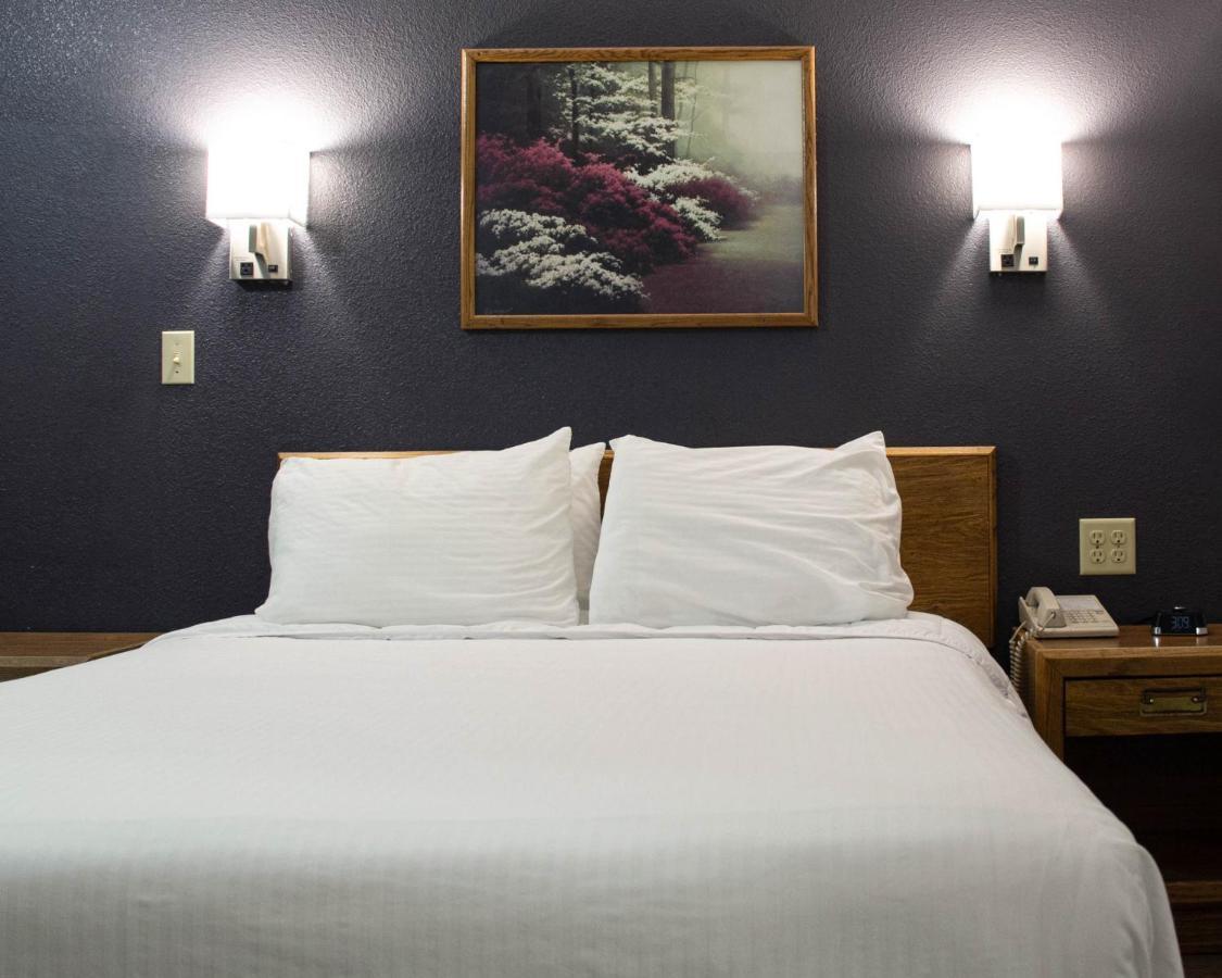 New Victorian Inn & Suites-Norfolk Εξωτερικό φωτογραφία