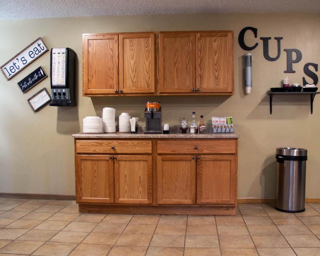 New Victorian Inn & Suites-Norfolk Εξωτερικό φωτογραφία