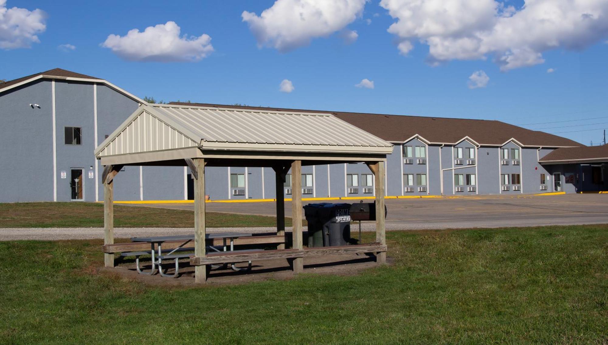 New Victorian Inn & Suites-Norfolk Εξωτερικό φωτογραφία