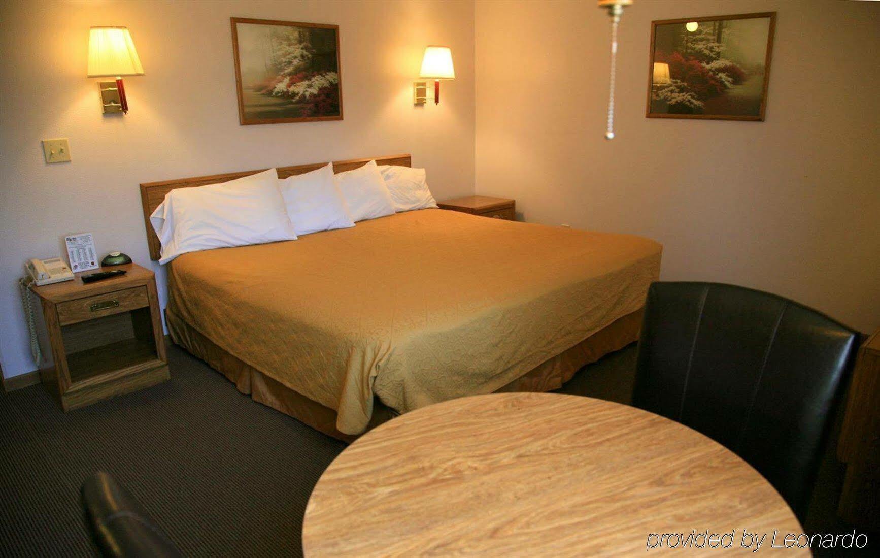 New Victorian Inn & Suites-Norfolk Εξωτερικό φωτογραφία